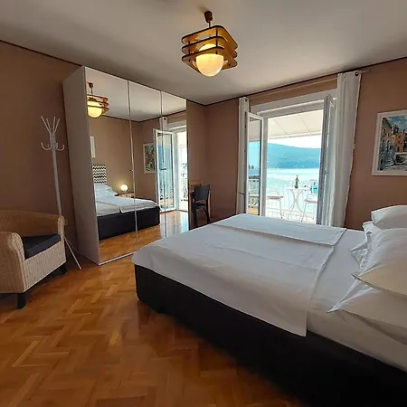 Apartment Solis 1 *