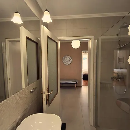 Solis 1 Apartment
