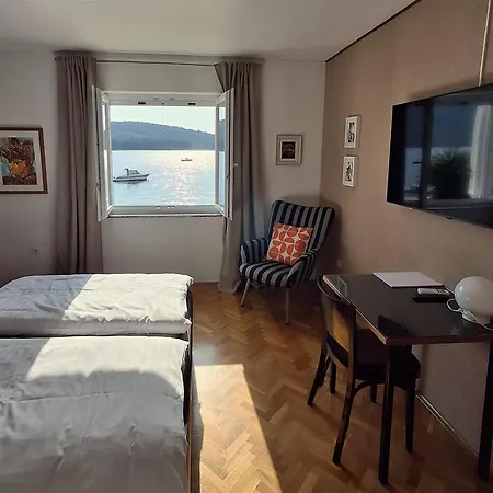 Solis 1 Apartment